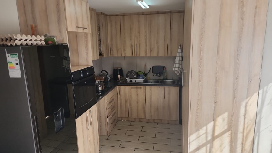2 Bedroom Property for Sale in Ficksburg Free State